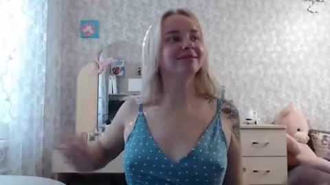 Snapshot of leggywily25 chatting on 29, 9, 2025 leggywily25 online show from 29, 9, 2025