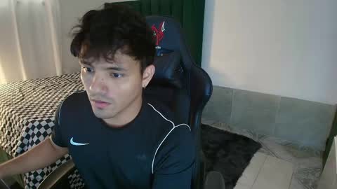 Snapshot of lei_77 chatting on 3, 6, 2026 Lei online show from 3, 6, 2026