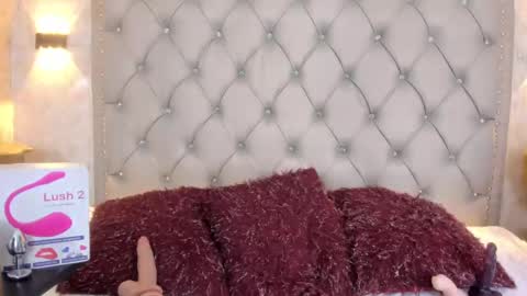 LEIGH ANGELS online show from 20, 2, 2025