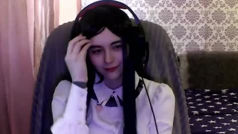 Snapshot of leigharedcross chatting on 11, 2, 2026 Viola online show from 11, 2, 2026