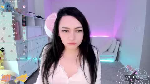 Snapshot of leighlalove chatting on 14, 10, 2025 Leighla online show from 14, 10, 2025