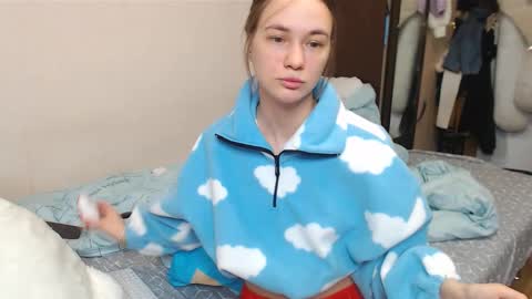 leila_bambi_ online show from 13, 2, 2025