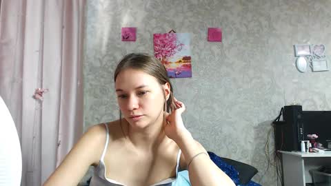 leila_bambi_ online show from 3, 11, 2025