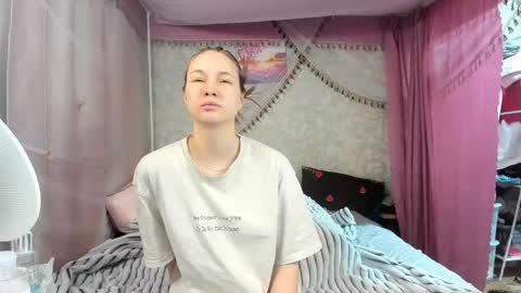 Snapshot of leila_bambi_ chatting on 7, 5, 2026 leila_bambi_ online show from 7, 5, 2026