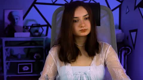 LeilaMurphy online show from 22, 2, 2025