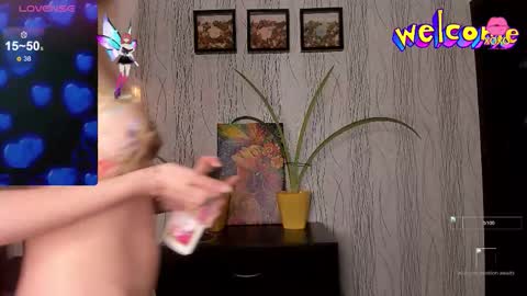 Snapshot of leila_sweetie chatting on 20, 10, 2025 leila_sweetie online show from 20, 10, 2025