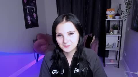 Snapshot of leila_xxbaby chatting on 24, 9, 2025 Leila online show from 24, 9, 2025