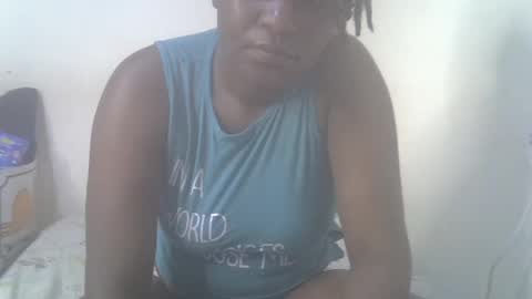 Snapshot of leilacuty13 chatting on 3, 7, 2026 leilacuty13 online show from 3, 7, 2026