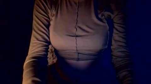 Snapshot of leilameow97 chatting on 28, 9, 2025 LeilaMeow97 online show from 28, 9, 2025