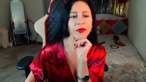 leilamurray online show from 18, 2, 2026