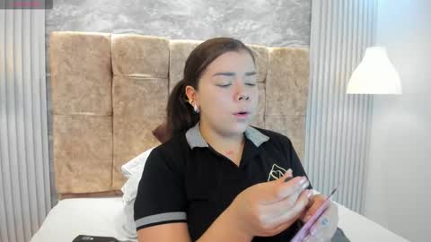 leilapons online show from 28, 10, 2025