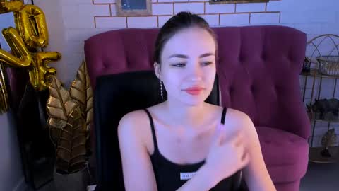 Snapshot of leilarai chatting on 28, 2, 2025 Leila Rai online show from 28, 2, 2025