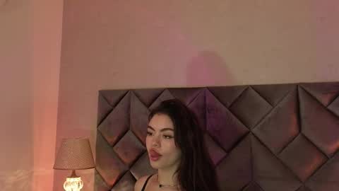 Leizathompson online show from 16, 3, 2026