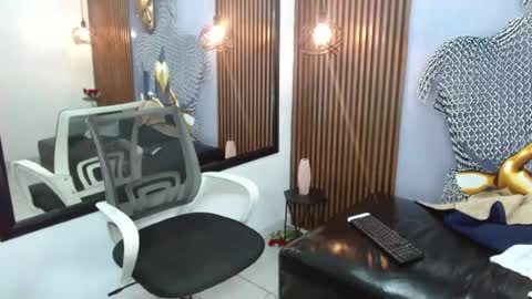 Snapshot of lelehott01 chatting on 29, 6, 2026 lelehott01 online show from 29, 6, 2026