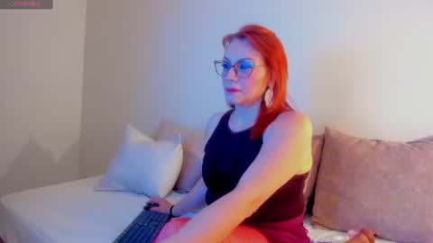 Snapshot of leloo_swift chatting on 20, 7, 2026 Leloo online show from 20, 7, 2026
