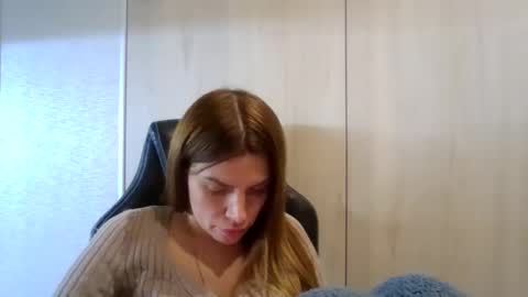 Snapshot of lena6122000 chatting on 15, 10, 2025 lena6122000 online show from 15, 10, 2025