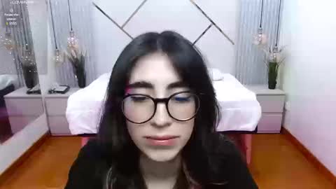 Lena online show from 10, 9, 2025