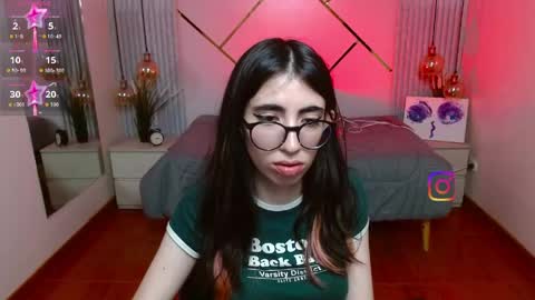 Snapshot of lena_roses chatting on 12, 5, 2026 Lena online show from 12, 5, 2026