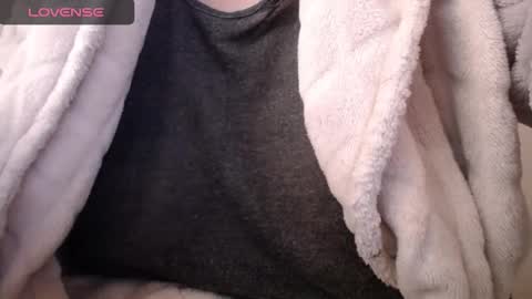 lenagolden online show from 18, 10, 2025