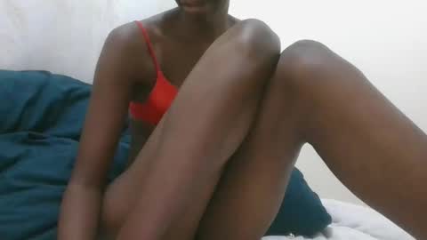 Snapshot of lenah6 chatting on 3, 11, 2025 lenah6 online show from 3, 11, 2025