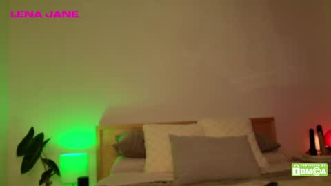 lenajane_xx online show from 25, 12, 2024