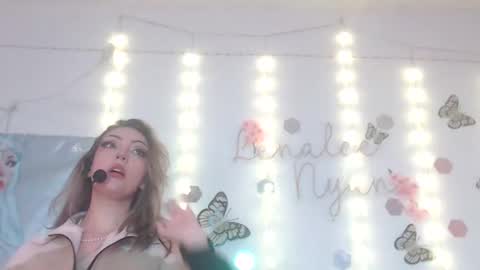 Snapshot of lenaleenyan chatting on 12, 3, 2025 lenaleenyan online show from 12, 3, 2025