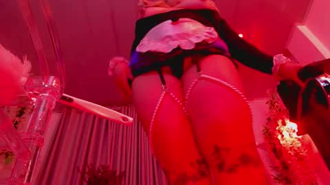 Lenna Kang online show from 17, 1, 2026