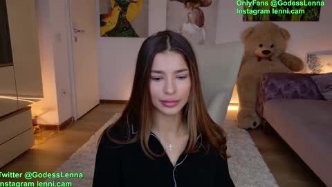 Snapshot of lenna_godess chatting on 10, 1, 2025 Lenna Goddess online show from 10, 1, 2025