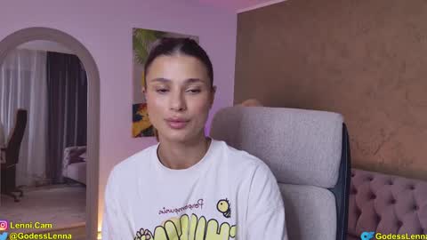 Snapshot of lenna_godess chatting on 16, 10, 2025 Lenna Goddess online show from 16, 10, 2025