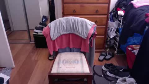 Pussylicker online show from 19, 9, 2025