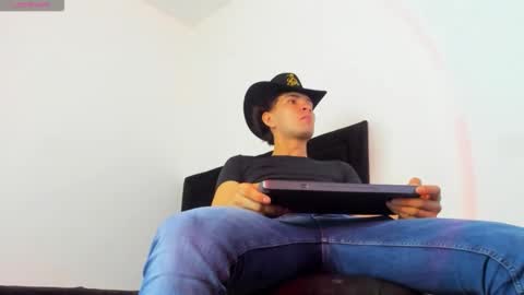 leo183877 online show from 12, 3, 2026