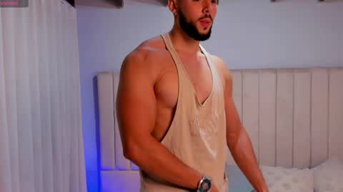 Snapshot of leo_king17 chatting on 28, 5, 2026 adrian online show from 28, 5, 2026
