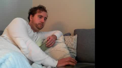 Snapshot of leofromsweden chatting on 5, 12, 2024 Leofromsweden online show from 5, 12, 2024