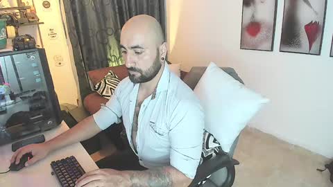 Snapshot of leon_1717 chatting on 13, 1, 2025 Leon online show from 13, 1, 2025