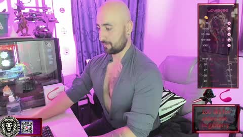 Snapshot of leon_1717 chatting on 7, 2, 2025 Leon online show from 7, 2, 2025
