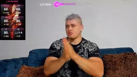 Snapshot of leon_ssmoron chatting on 4, 12, 2024 Leon Smoron online show from 4, 12, 2024