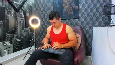 Leon Smoron online show from 20, 12, 2025