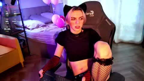 Leon online show from 20, 2, 2025