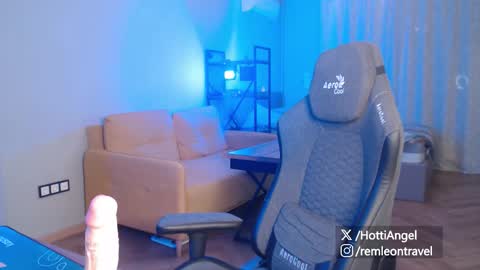 Snapshot of leon_yuugen chatting on 22, 3, 2026 Leon online show from 22, 3, 2026