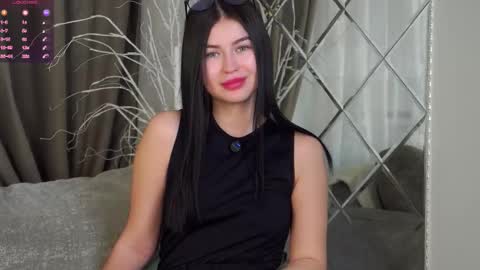 Mila online show from 7, 2, 2026