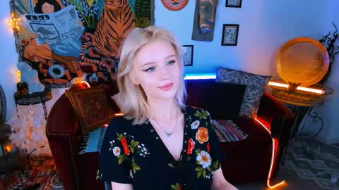 leonastone online show from 13, 9, 2025