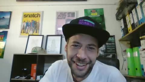 leonidascum online show from 19, 2, 2026