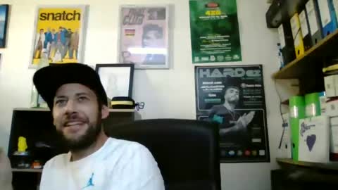 Snapshot of leonidascum chatting on 15, 6, 2026 leonidascum online show from 15, 6, 2026
