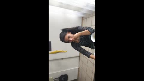 Snapshot of leonorfox chatting on 24, 6, 2026 leonorfox online show from 24, 6, 2026