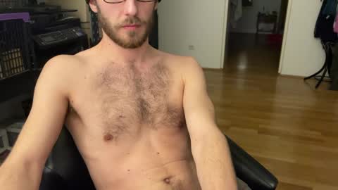 Leon online show from 27, 1, 2025