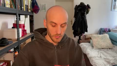 Leon online show from 8, 1, 2026