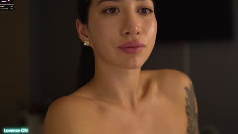 Leora online show from 21, 12, 2024