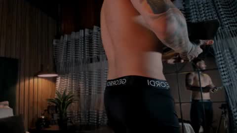 Leo Salvatore online show from 21, 1, 2025