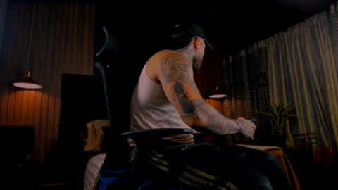 Leo Salvatore online show from 29, 1, 2025