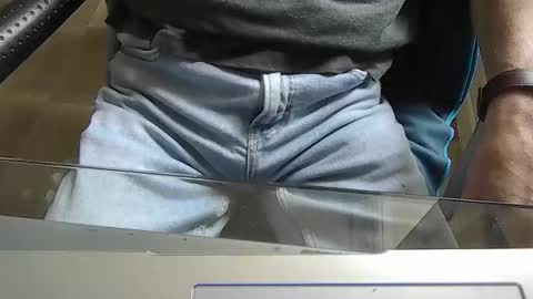 Snapshot of leoufdedingue chatting on 16, 10, 2025 CESTMOI75100 online show from 16, 10, 2025